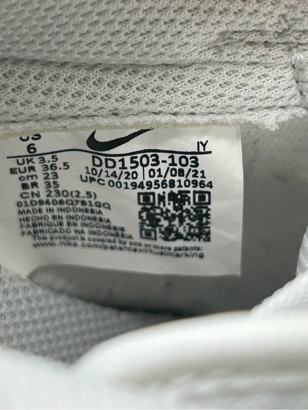 Nike Dunk Low Photon Dust Women’s Size 6 White Grey Sneakers